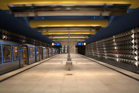 Subway station Olympia Einkaufszentrum (shopping mall)